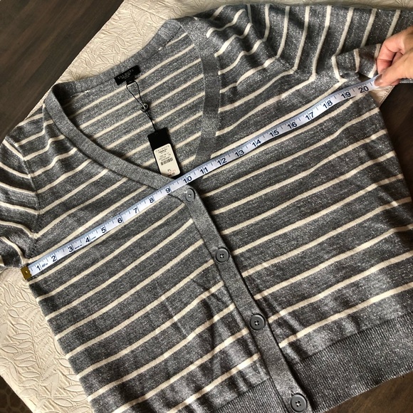 Talbots short sleeve shimmery v neck button down sweater. PL, NWT - Picture 7 of 12
